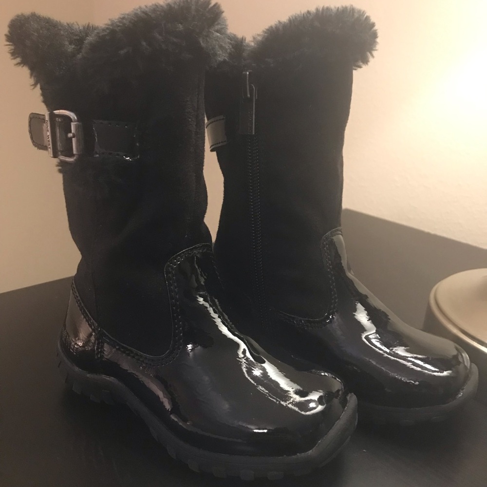 New baby girl Nine West boots black size 7